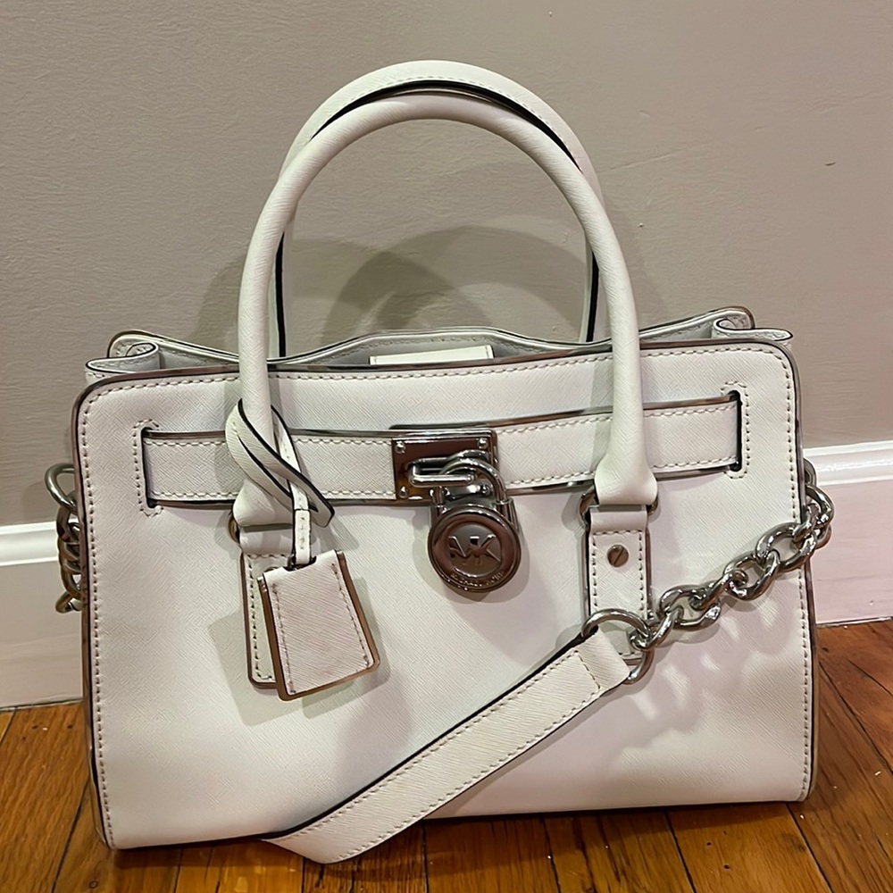 Micheal Kors pocketbook